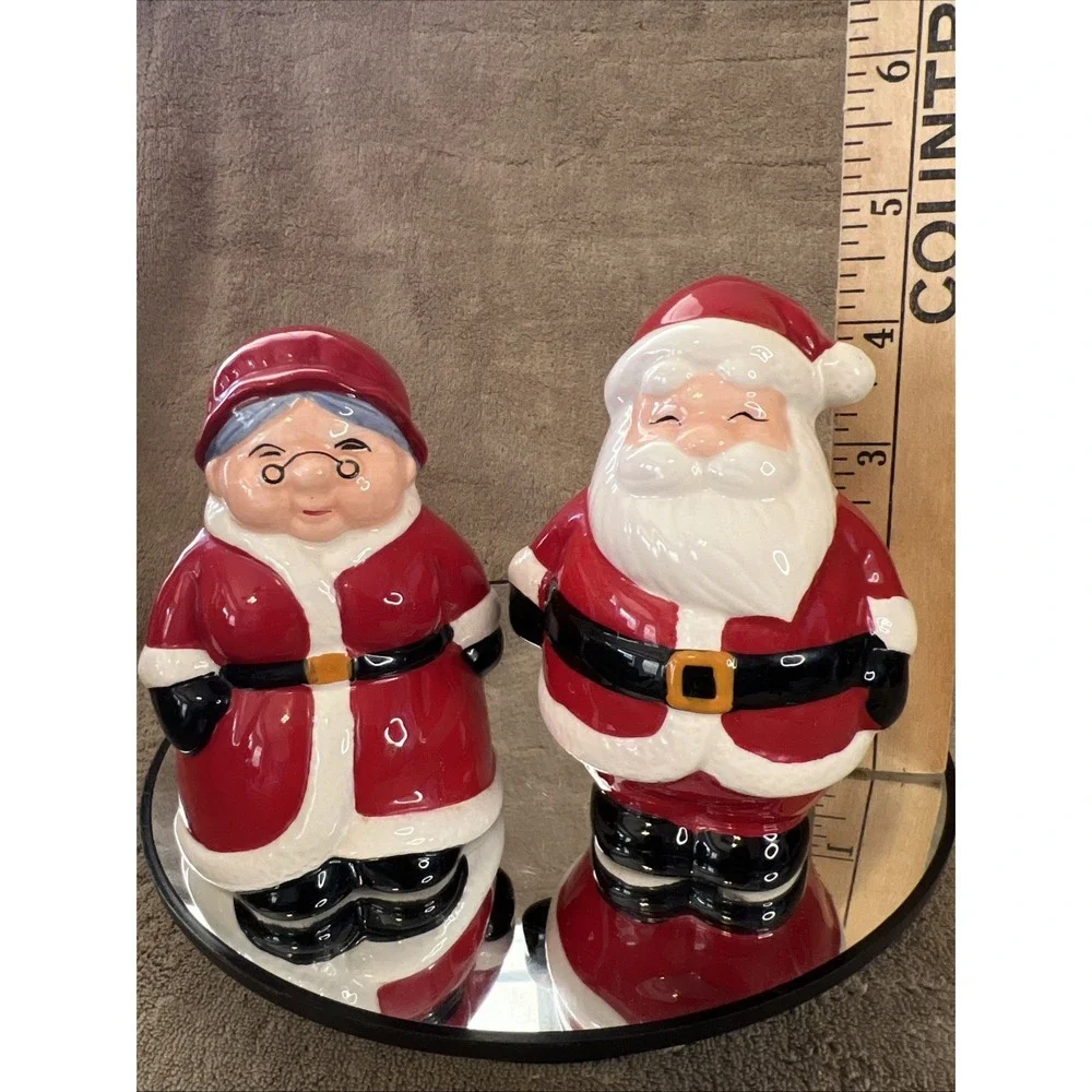 Salt‎ and Pepper Shakers 2015 Publix Supermarkets Christmas Santa & Mrs. Claus